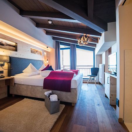 Hotel Goldknopf Alpe Di Siusi Eksteriør billede