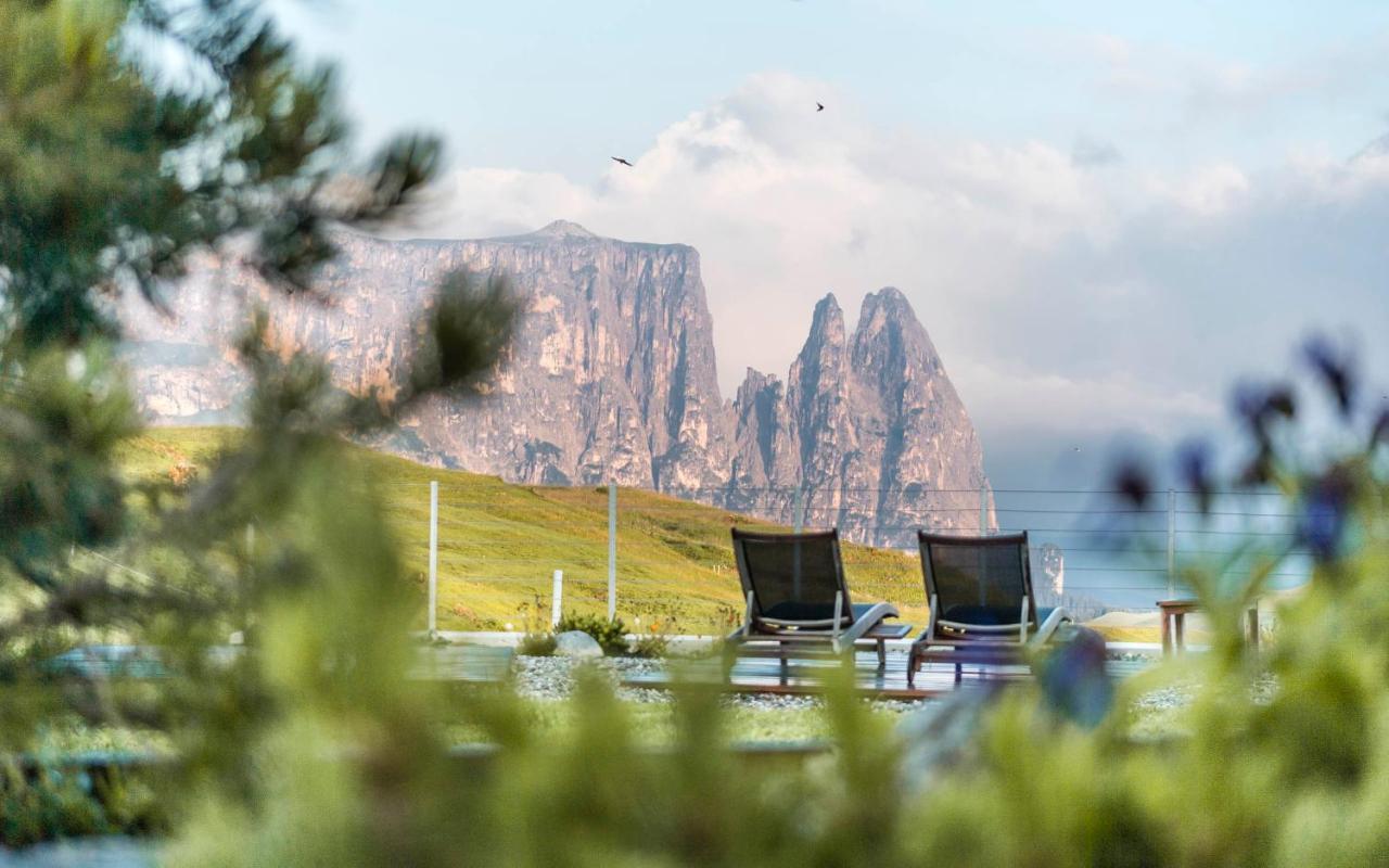 Hotel Goldknopf Alpe Di Siusi Eksteriør billede