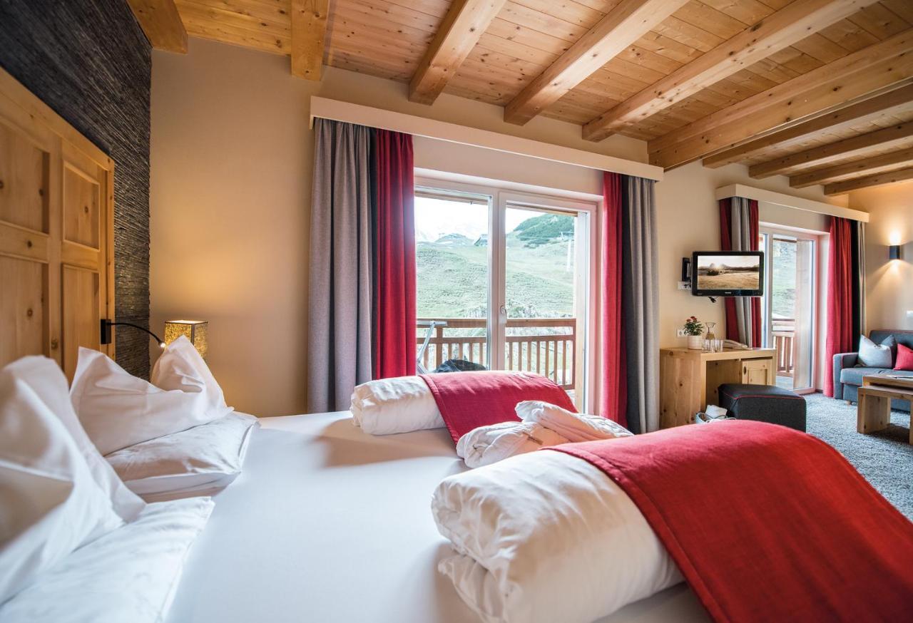 Hotel Goldknopf Alpe Di Siusi Eksteriør billede