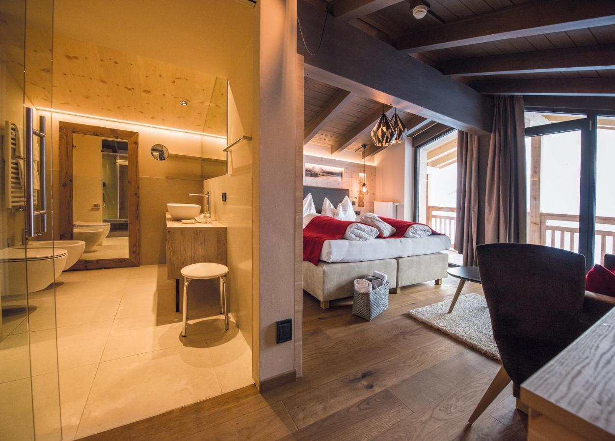 Hotel Goldknopf Alpe Di Siusi Eksteriør billede