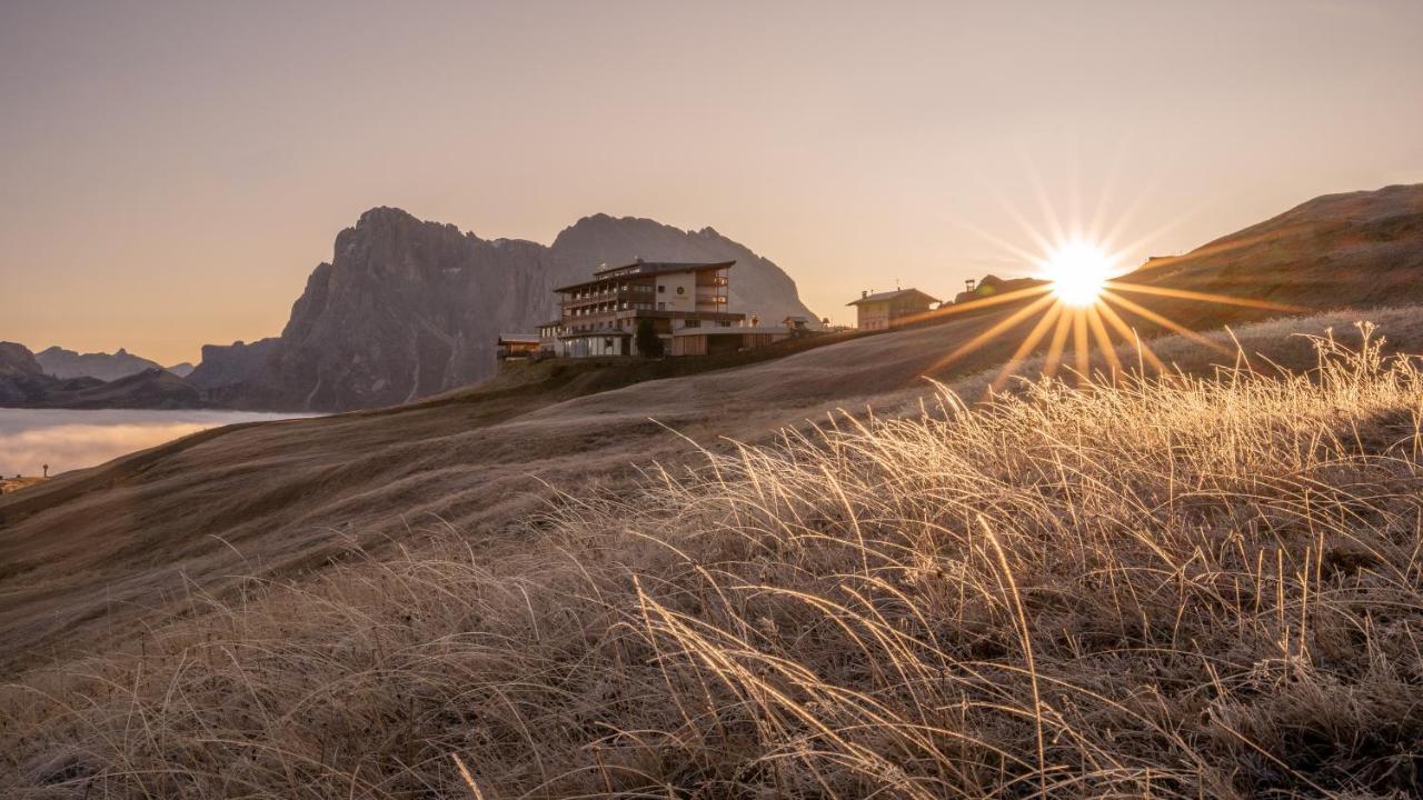 Hotel Goldknopf Alpe Di Siusi Eksteriør billede