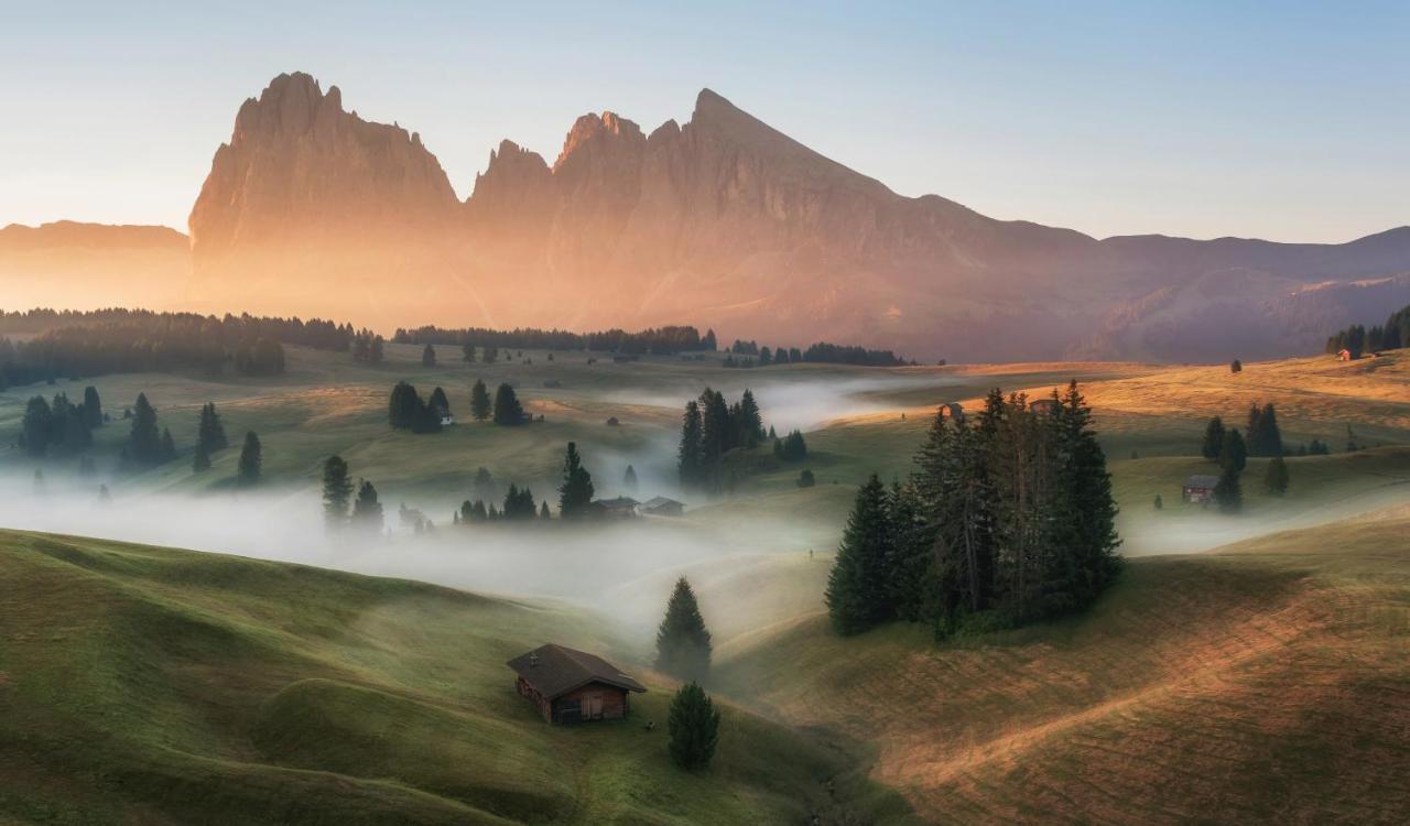 Hotel Goldknopf Alpe Di Siusi Eksteriør billede