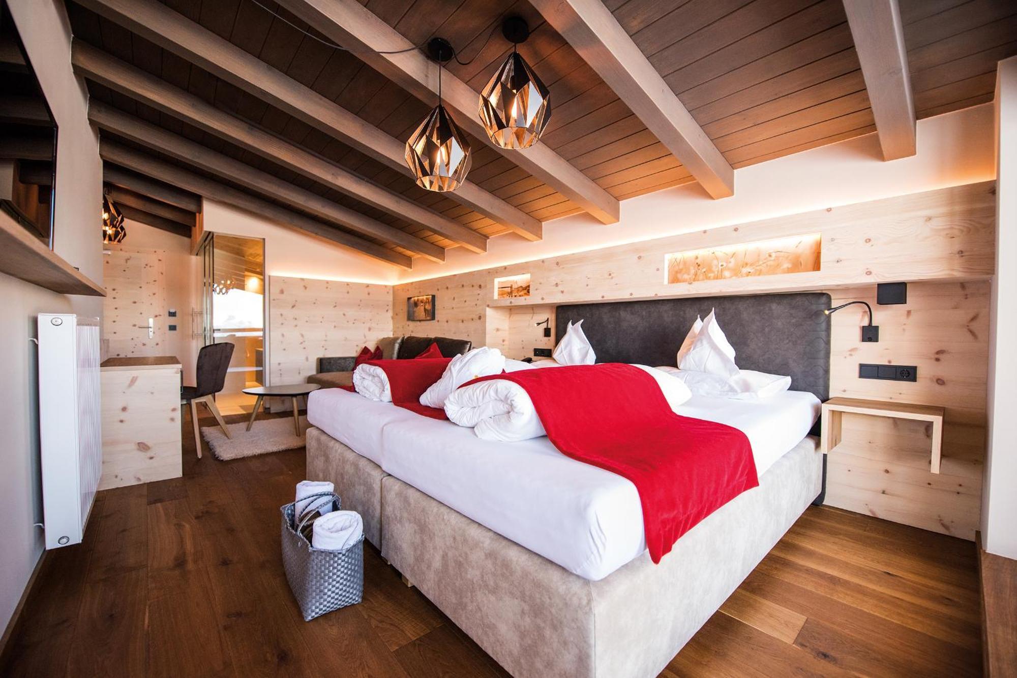 Hotel Goldknopf Alpe Di Siusi Eksteriør billede