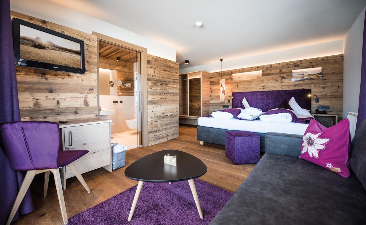 Hotel Goldknopf Alpe Di Siusi Eksteriør billede